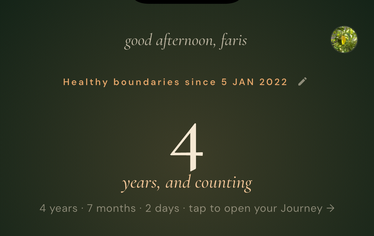 An alumnus home screen years after discharge, tracking Healthy boundaries since January 2022 and reading four years and counting.